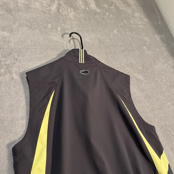 Vintage Adidas Climacool Golf Vest Mens Medium Gray Yellow Sleeveless 1/4 Zip - Picture 8 of 9